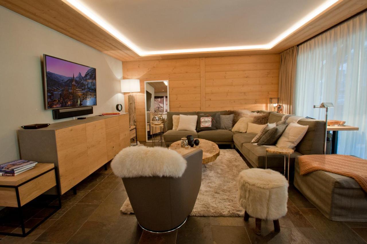 Twin Peak At Nevada Prime Apartment *