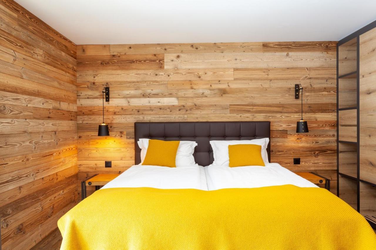 22 Summits Aparthotel