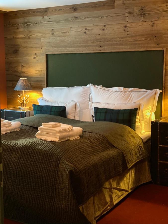 Bull Apartment *