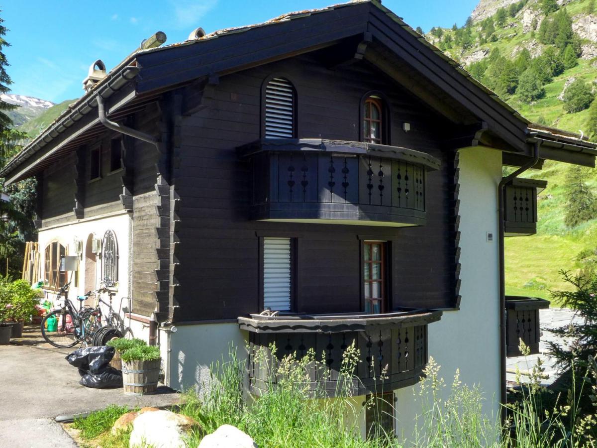 By Interhome Apartment *
