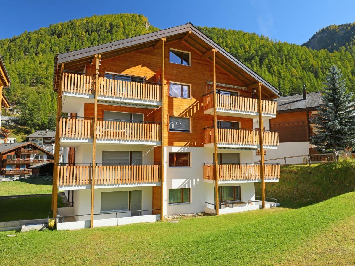 Apartment Richemont-2 *