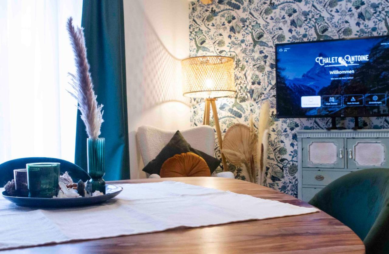 Antoine Serviced By Mirabeau Apartment