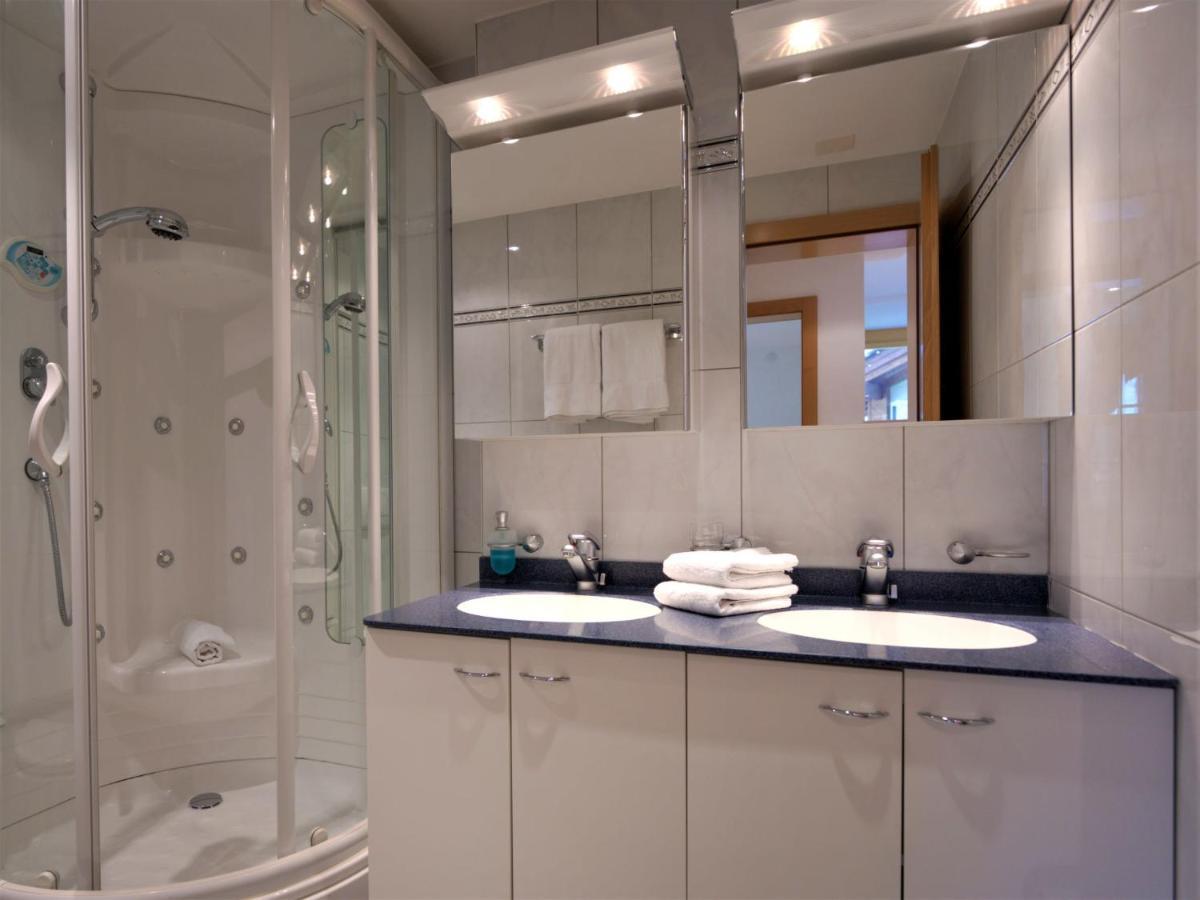 Apartment Apartment La Prairie By Interhome