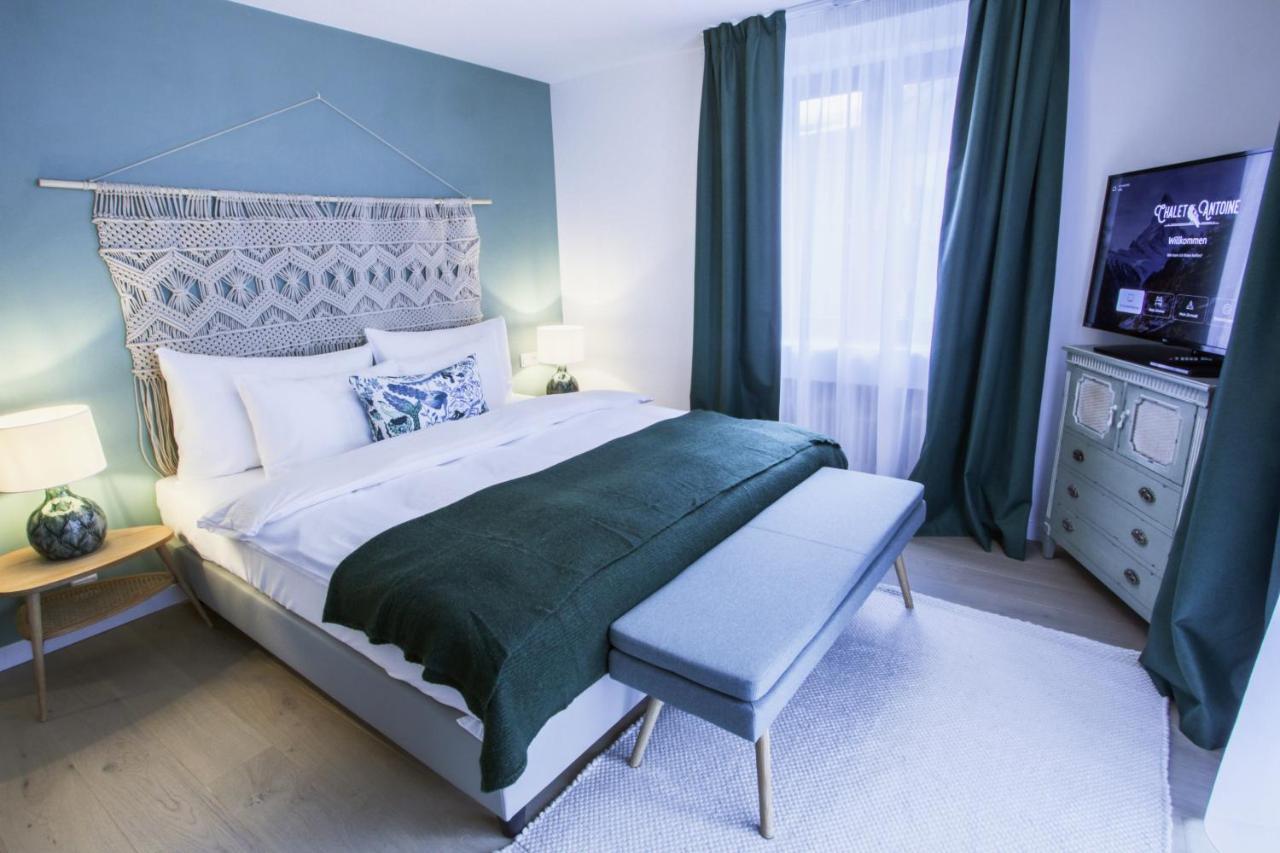 Antoine Serviced By Mirabeau Apartment