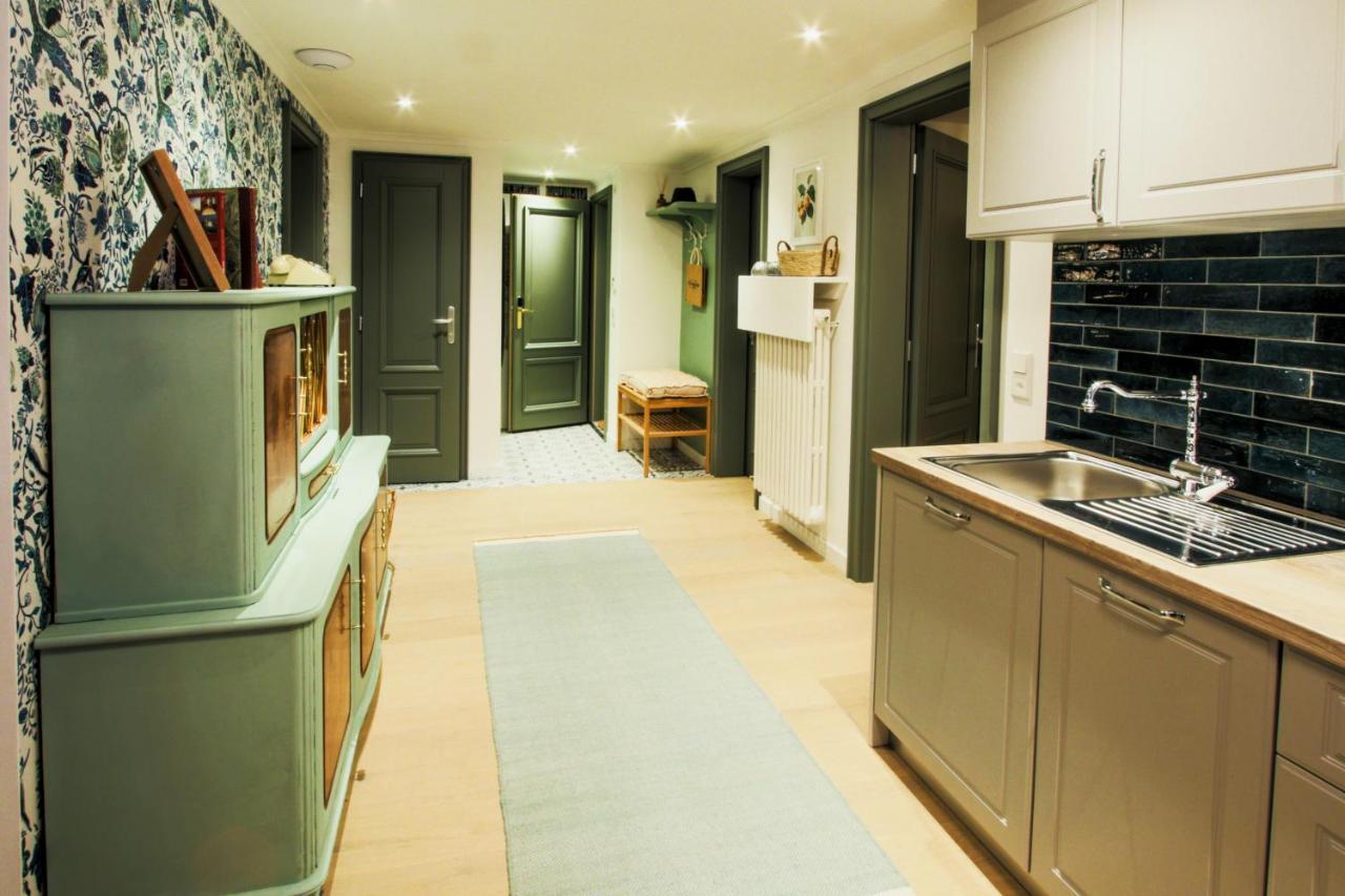 Apartment Antoine Serviced By Mirabeau