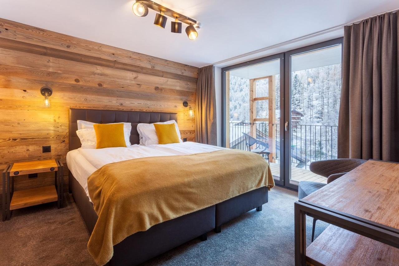 22 Summits Aparthotel 3*