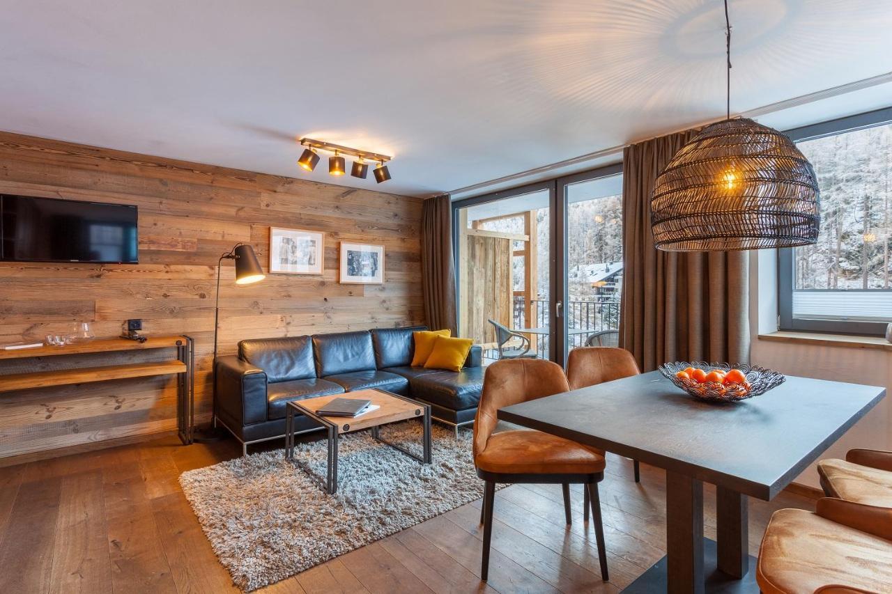 22 Summits Aparthotel