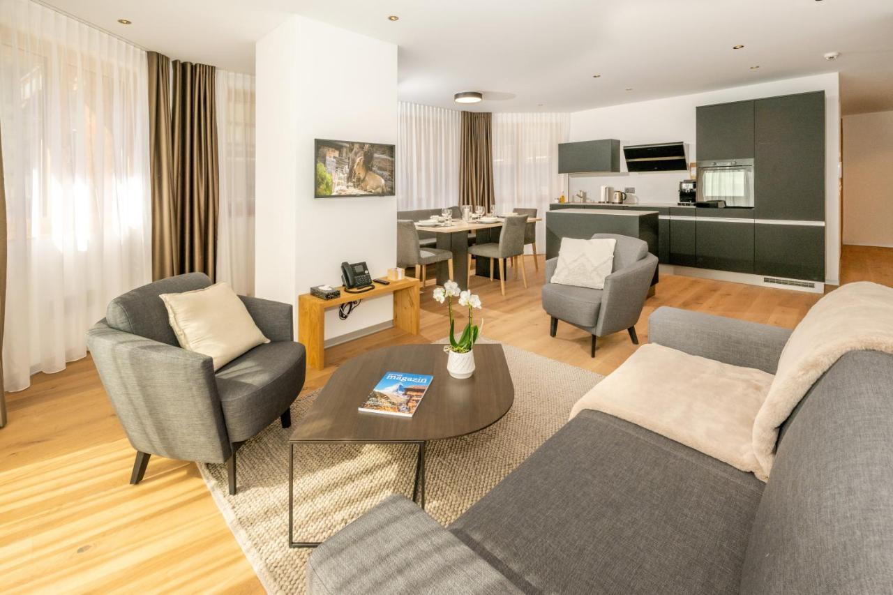 Luxury Colosseo Apartment *