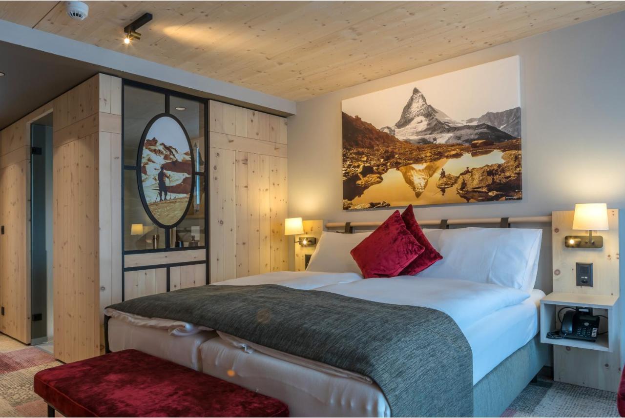 Derby Hotel 3*
