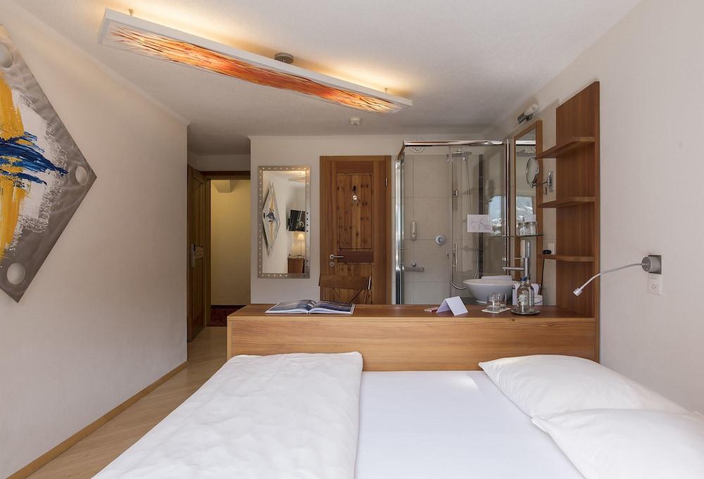 Hotel Sunstar 4*