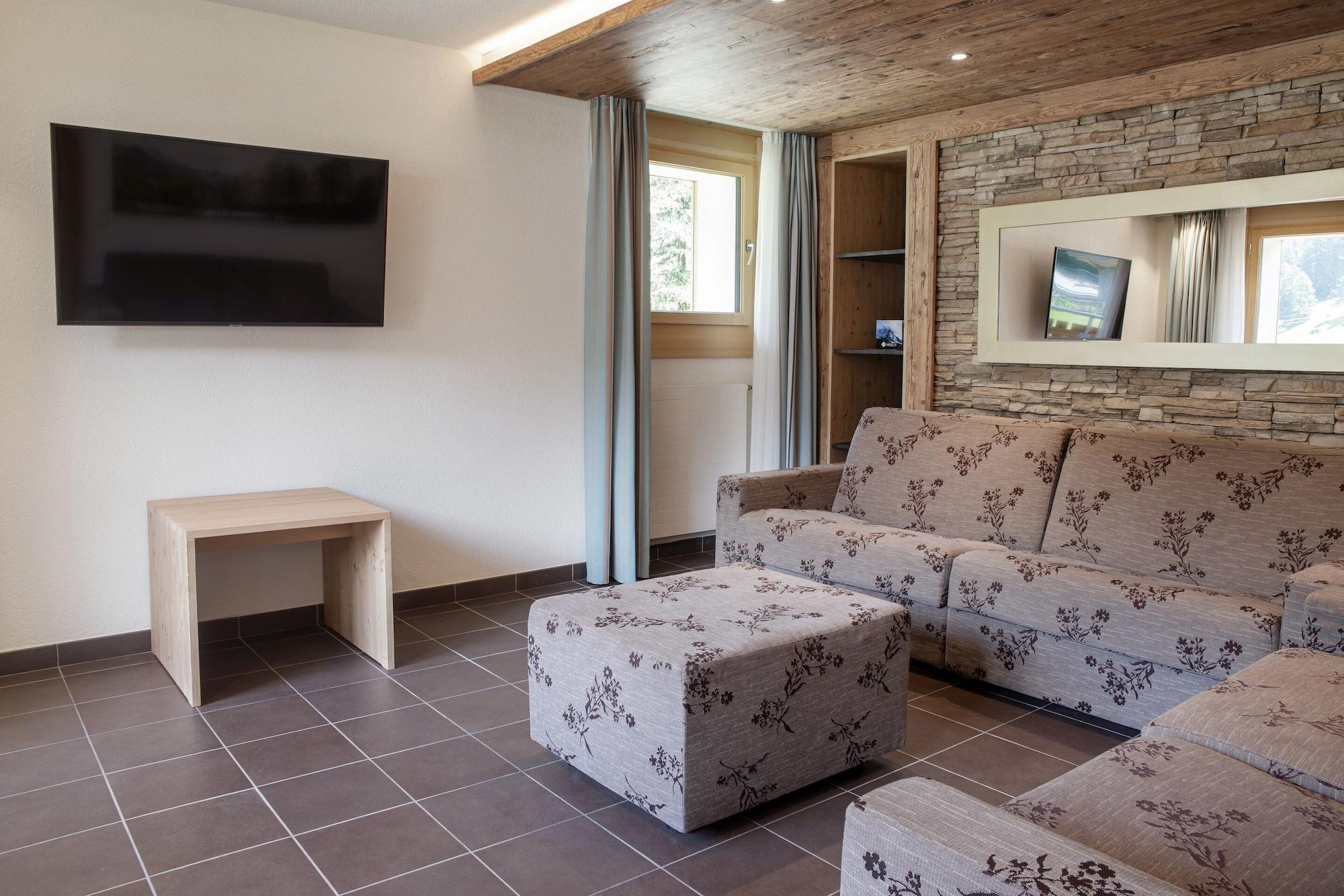 Hemizeus&iremia Hotel 3*