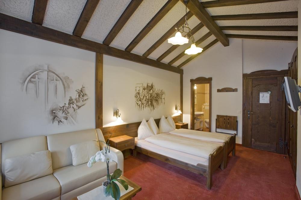 Hotel Antika 3* Zermatt