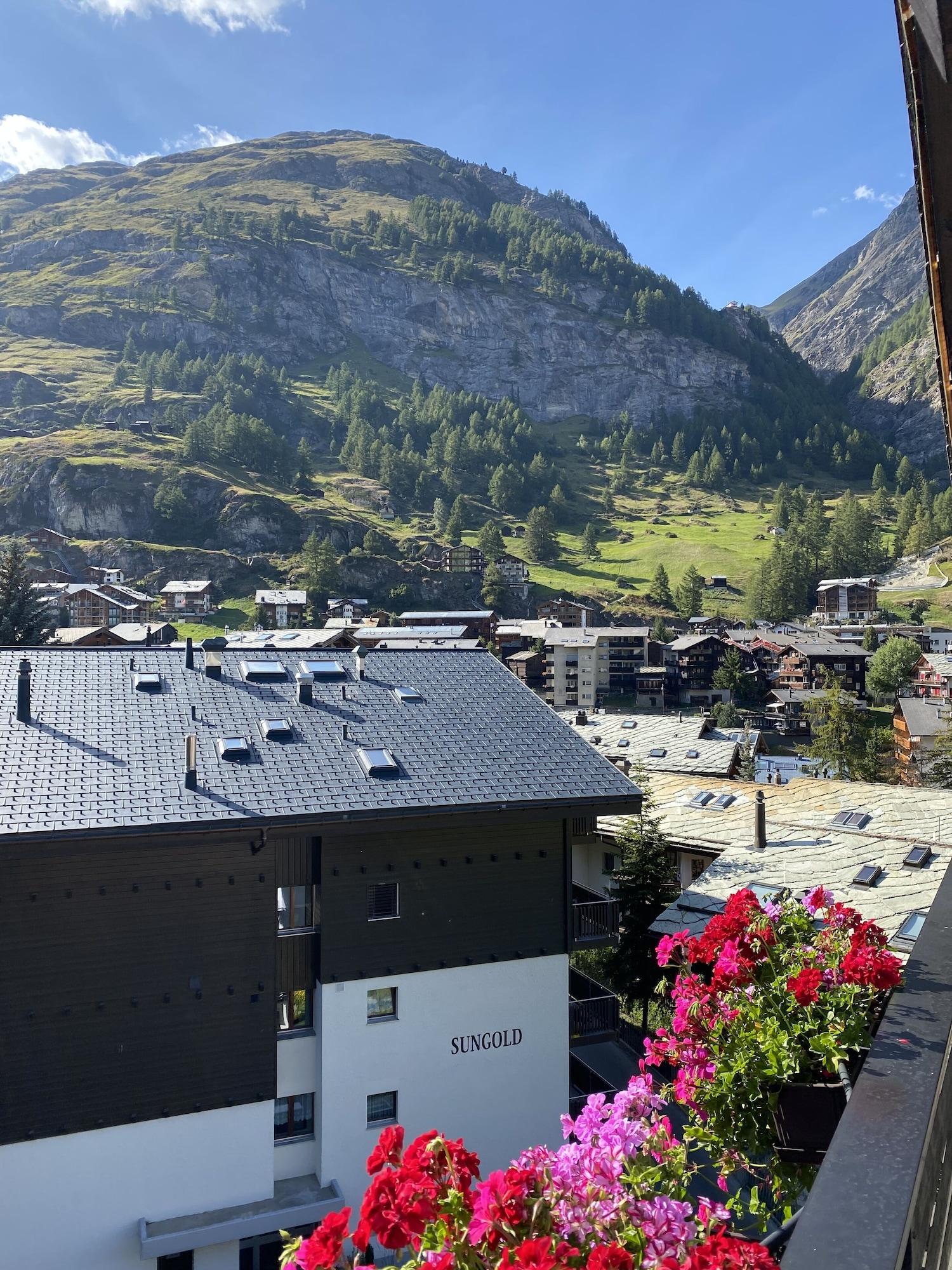 Adonis Zermatt