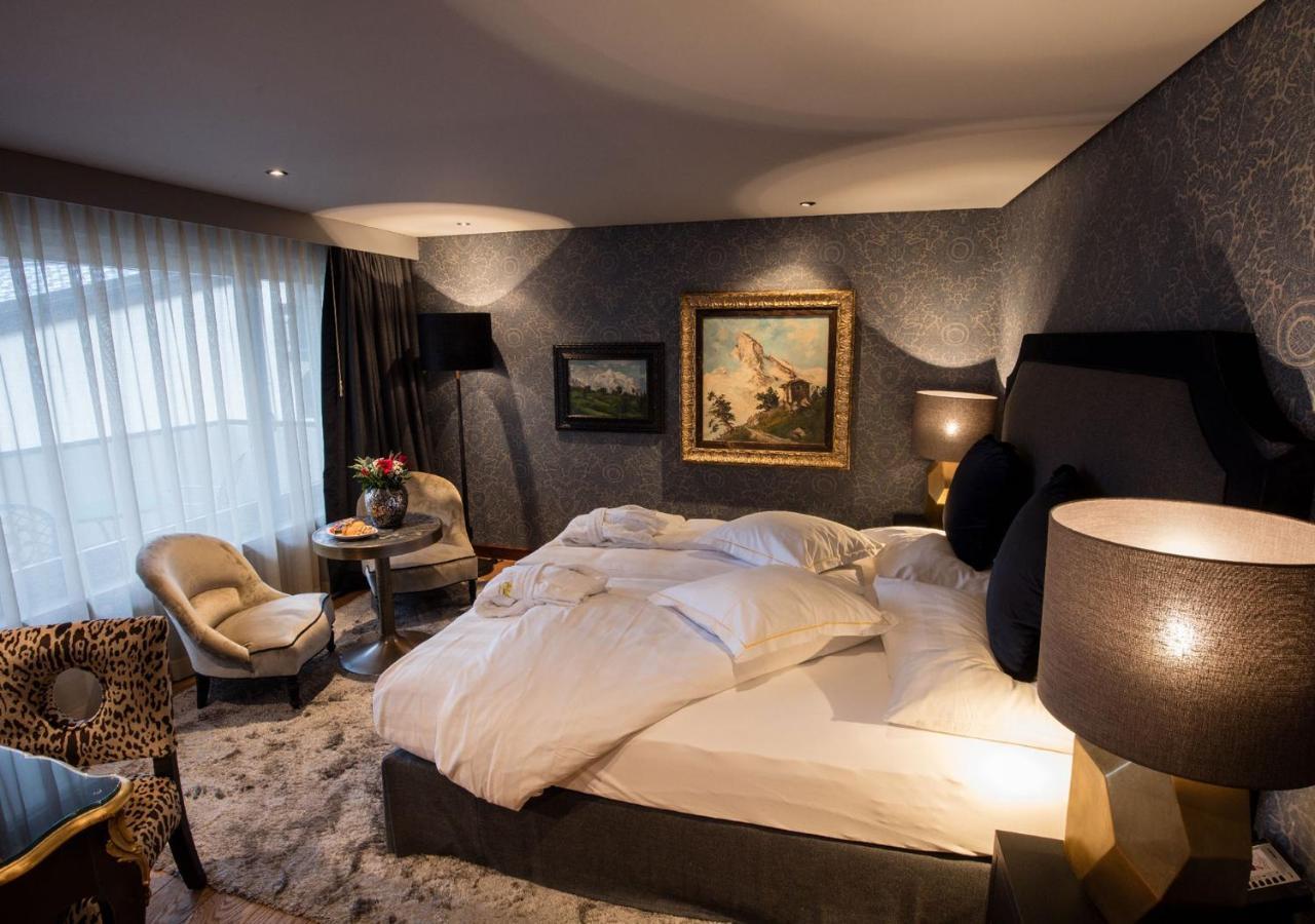 Hotel Alex 4*