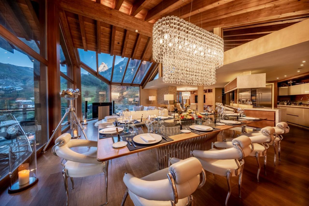 Peak - Your Own Private Luxury - Includes Professional Staff And Catering - Voted World's