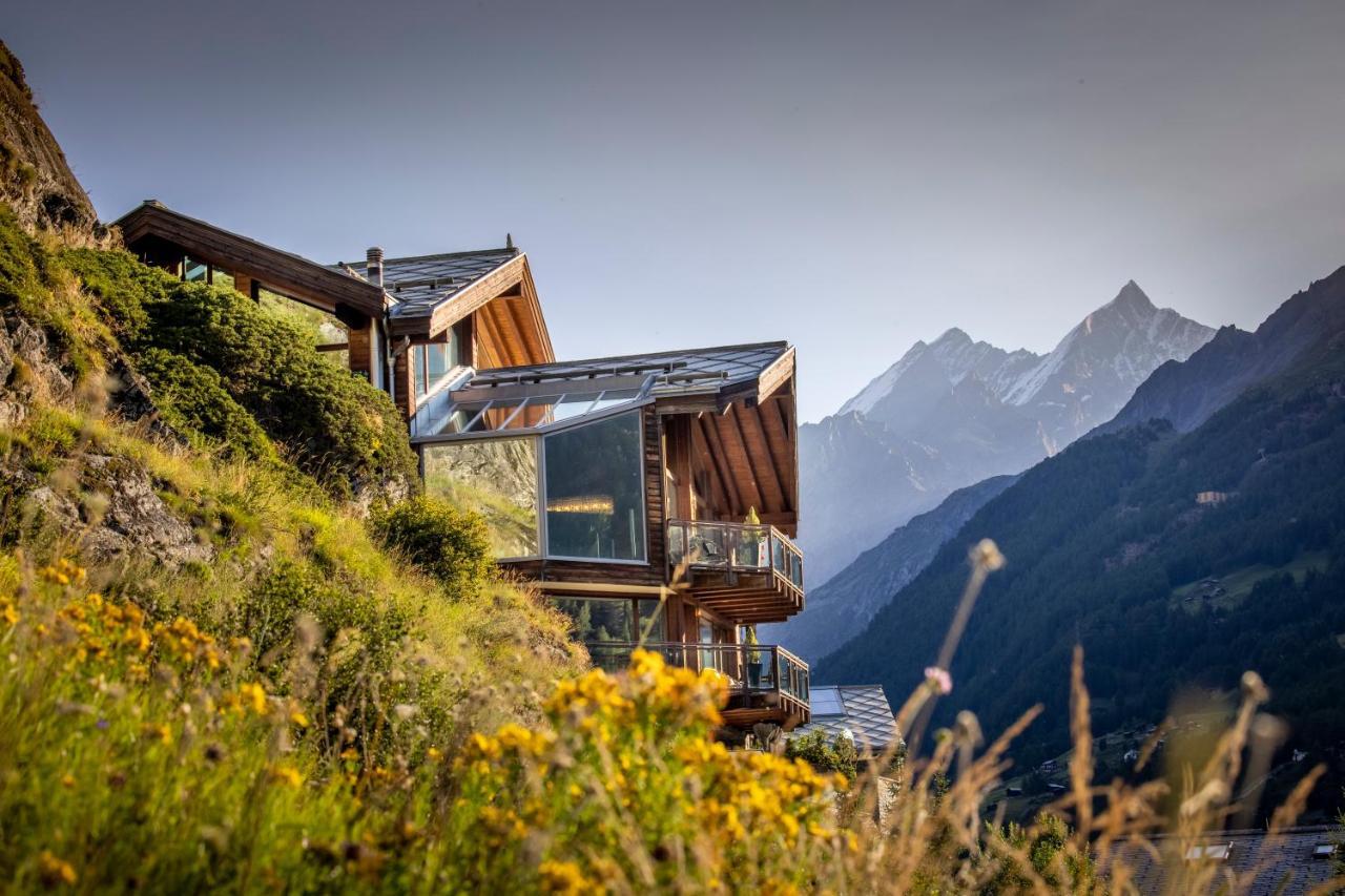 Chalet Peak - Your Own Private Luxury - Includes Professional Staff And Catering - Voted World's *