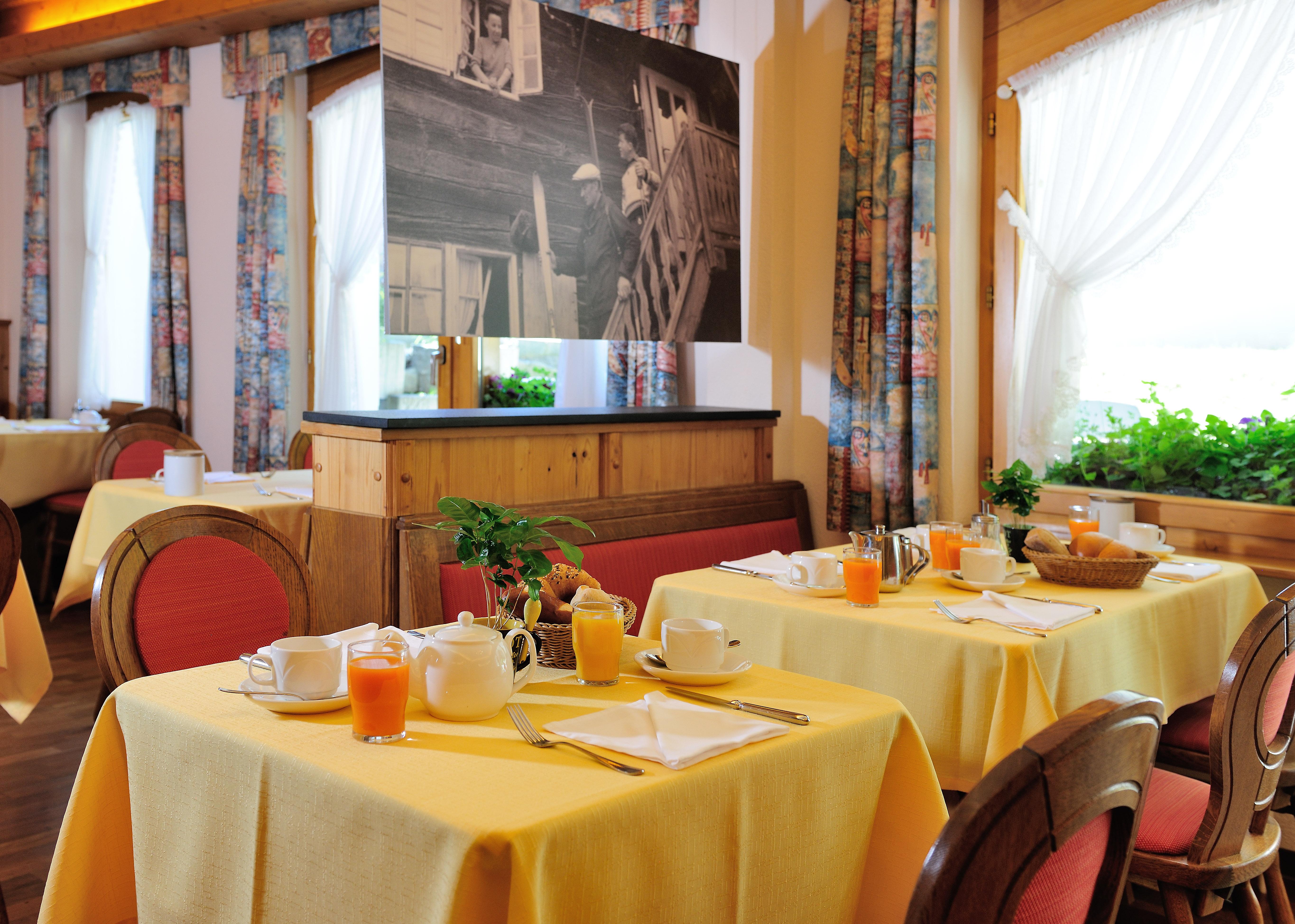 Hotel Simi 4*