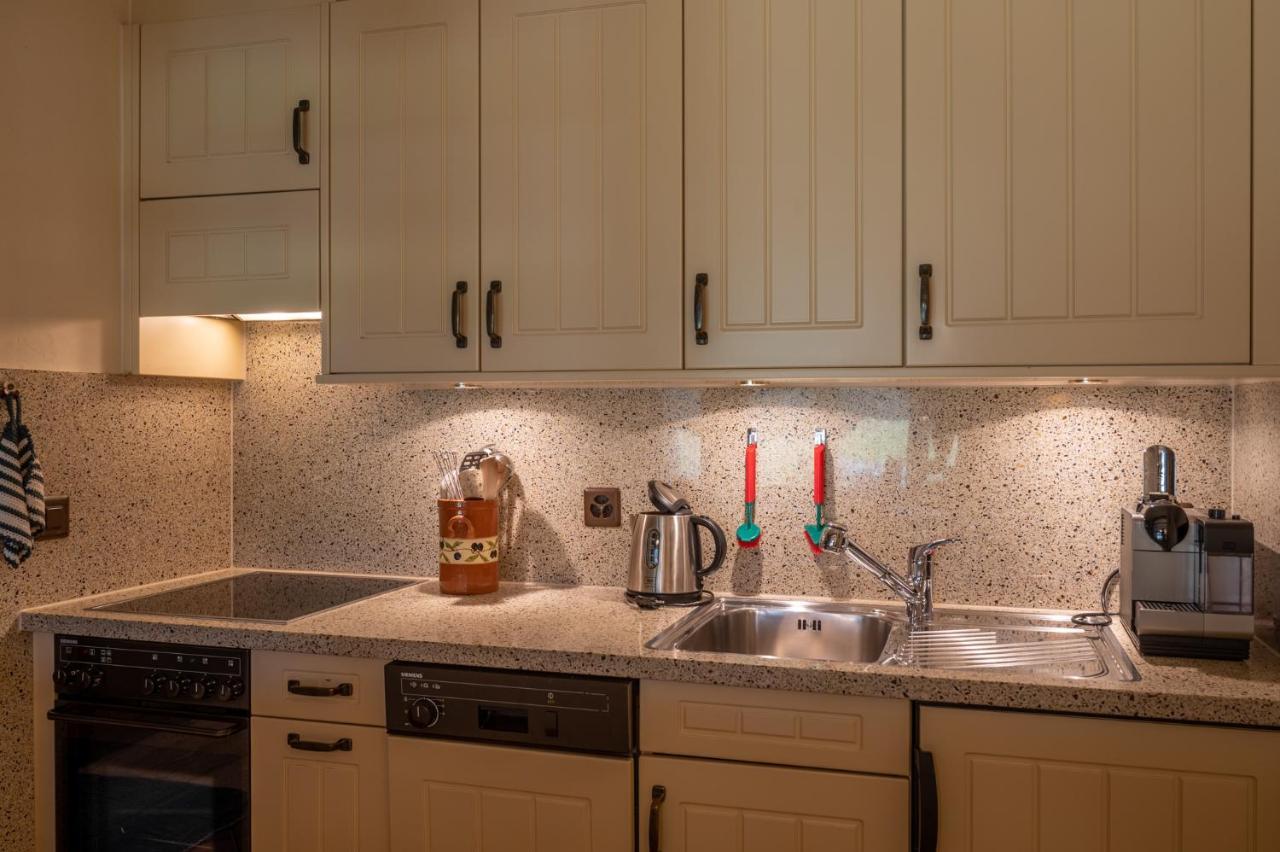 Gretas Home-city Center Studio