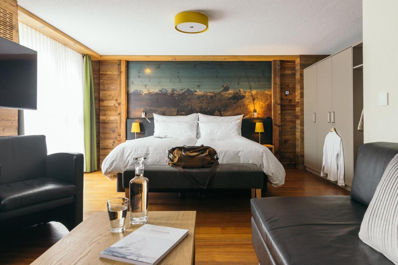 Hotel La Couronne &