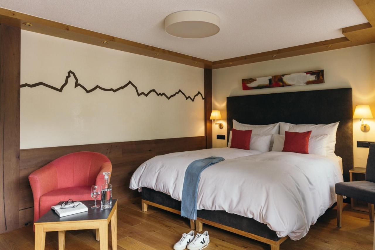Hotel La Couronne &