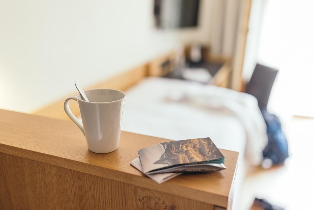 Hotel La Couronne &