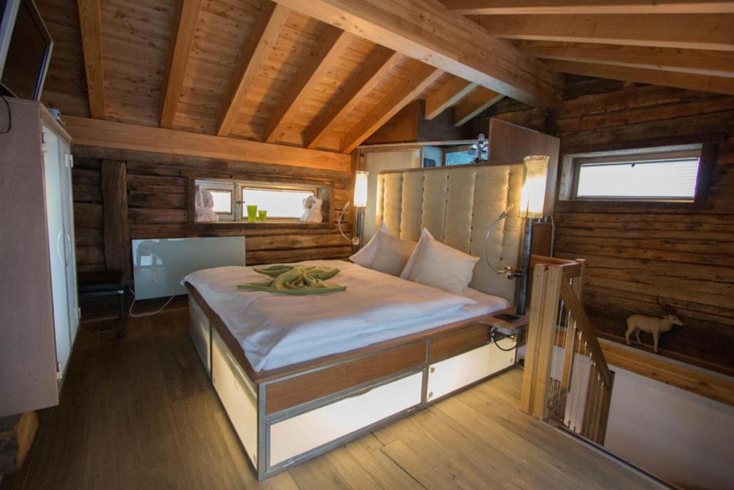 Suitenhotel Zurbriggen Hotel 4*