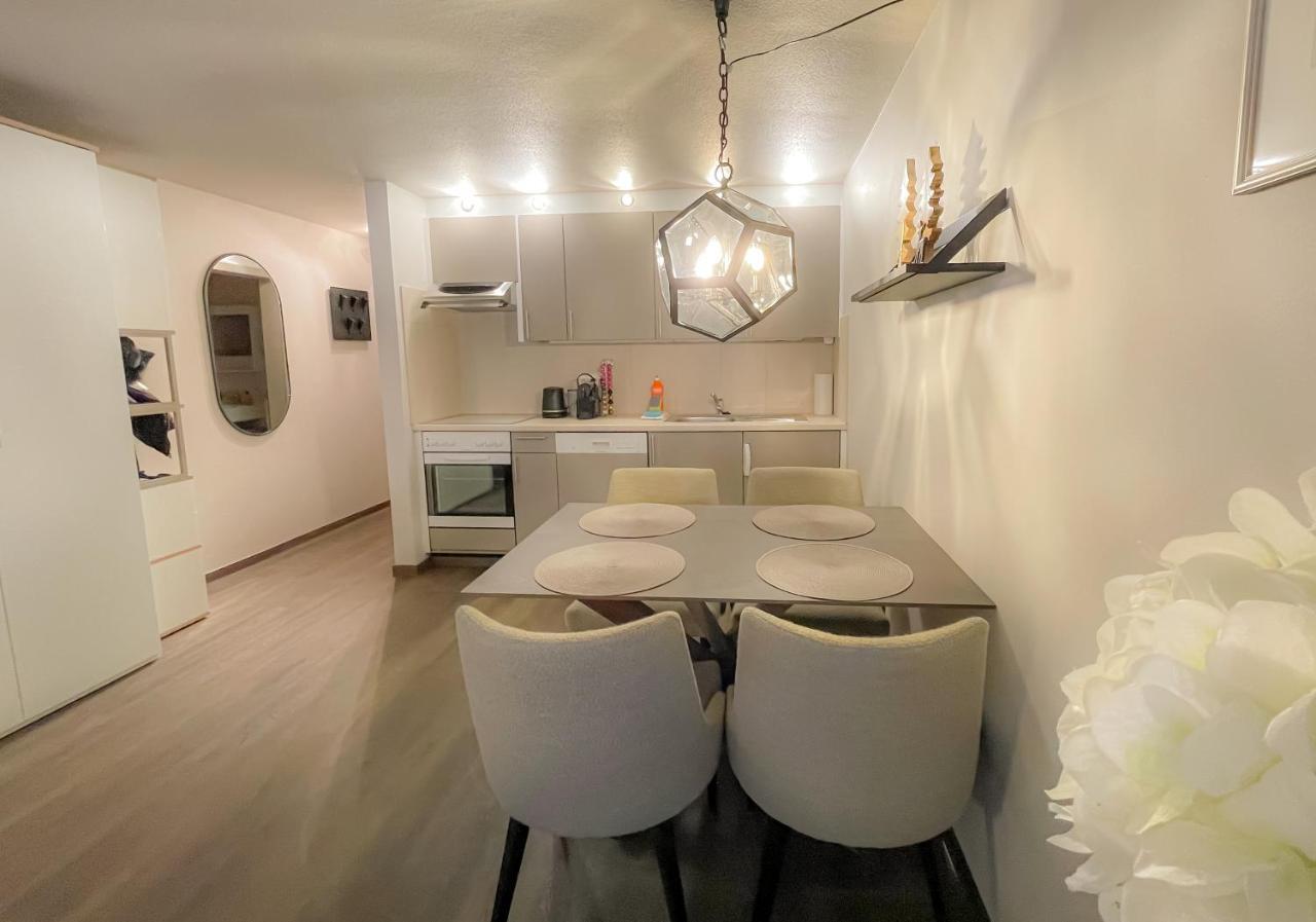 Jami Apartment *