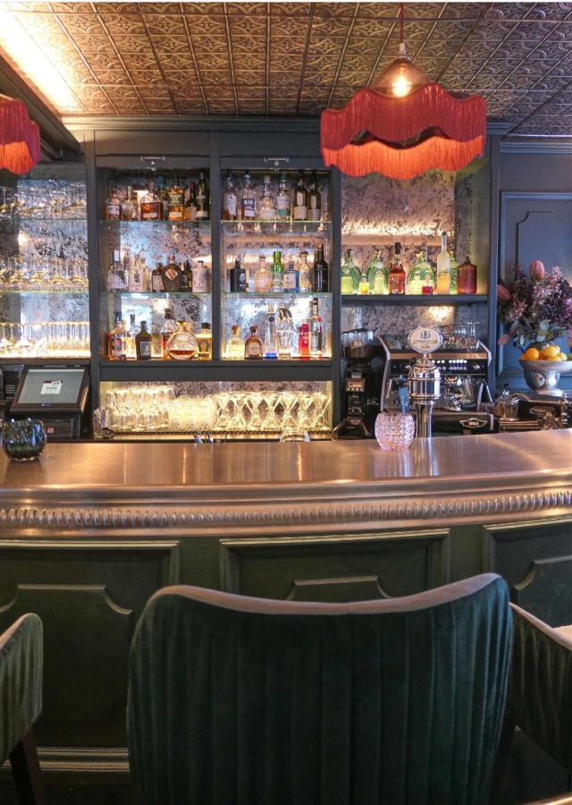 Antoine Serviced By Mirabeau Apartamento *