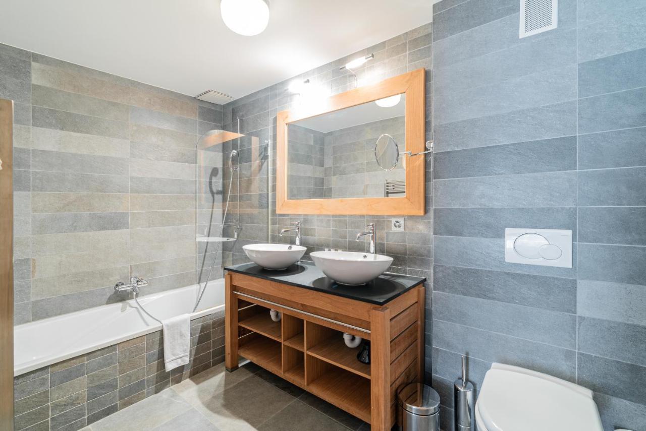 Haus Whymper By Premium *