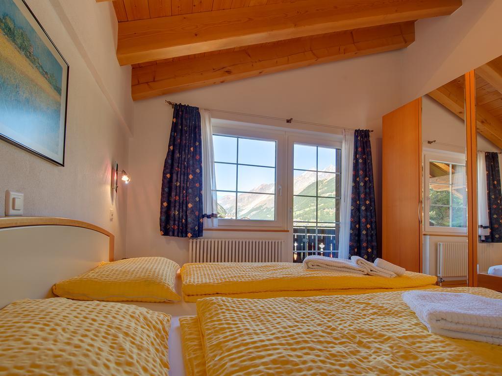 Aura Apartment