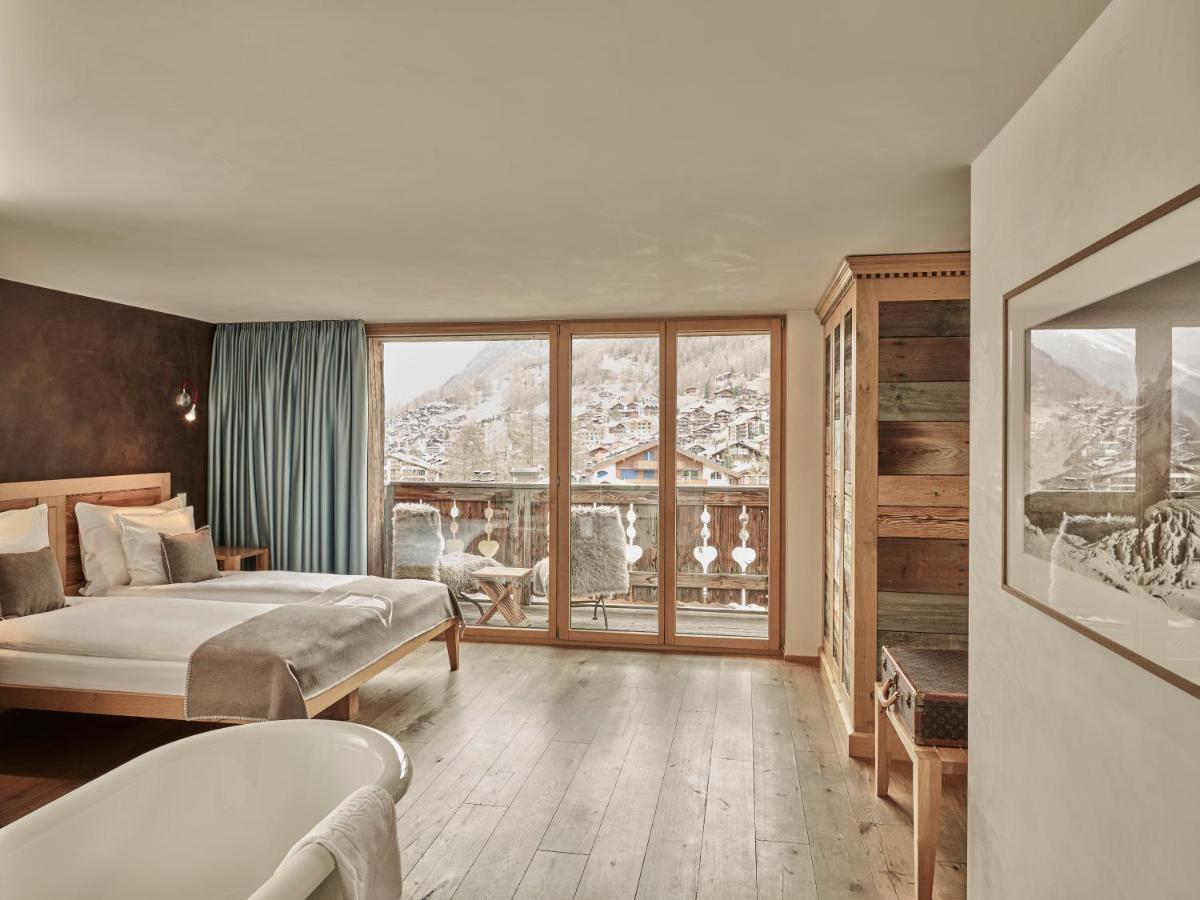 Hotel Firefly Luxury