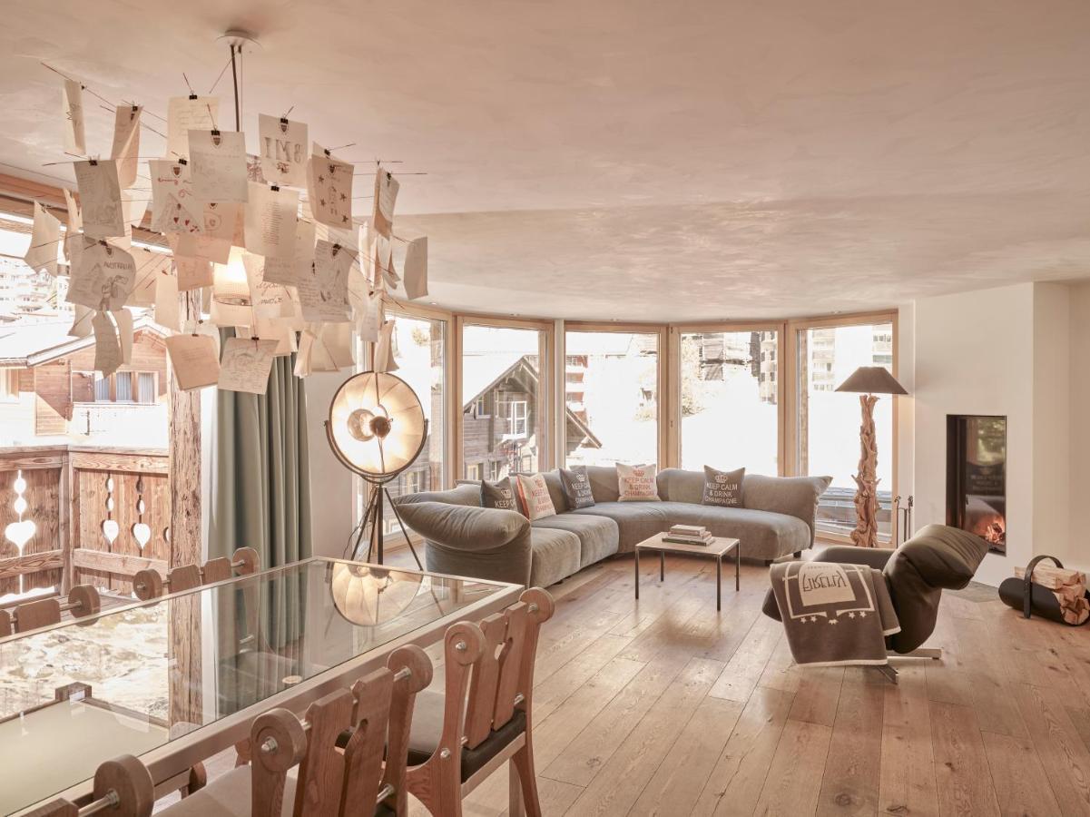 Firefly Luxury 4*