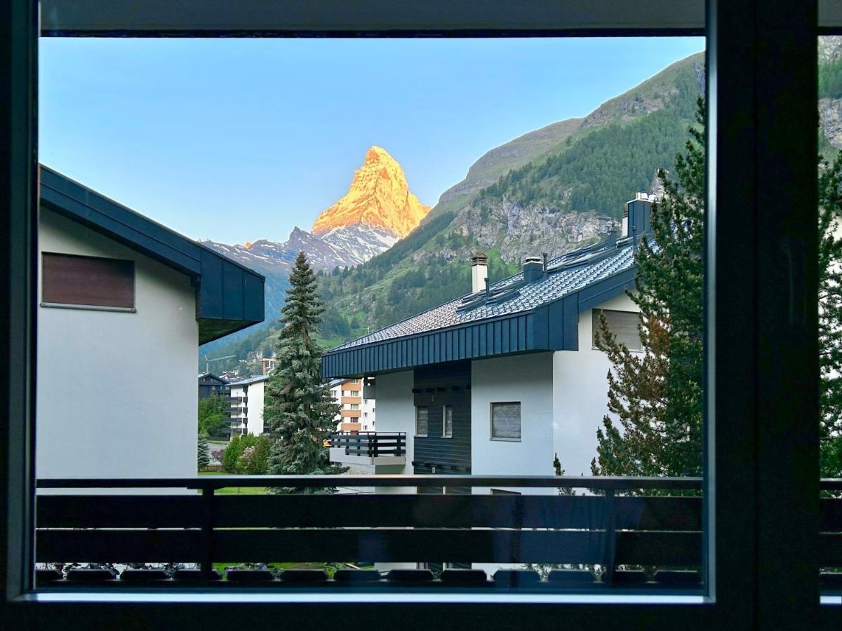 Apartment Beautiful In With A Breathtaking View Of The Matterhorn