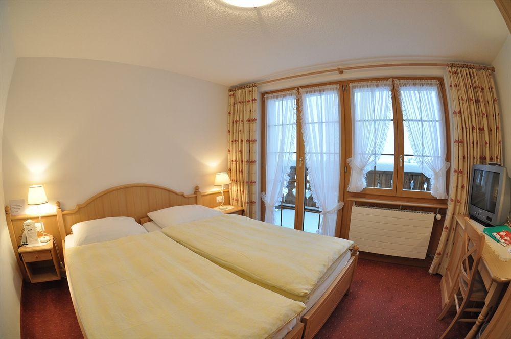 Romantica Hotel 3*