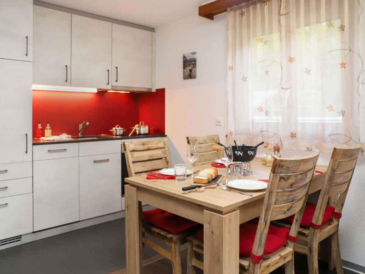 Rossignol B By Interhome