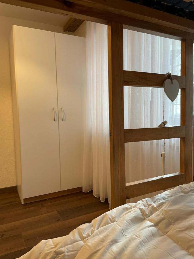 Everest Apartment