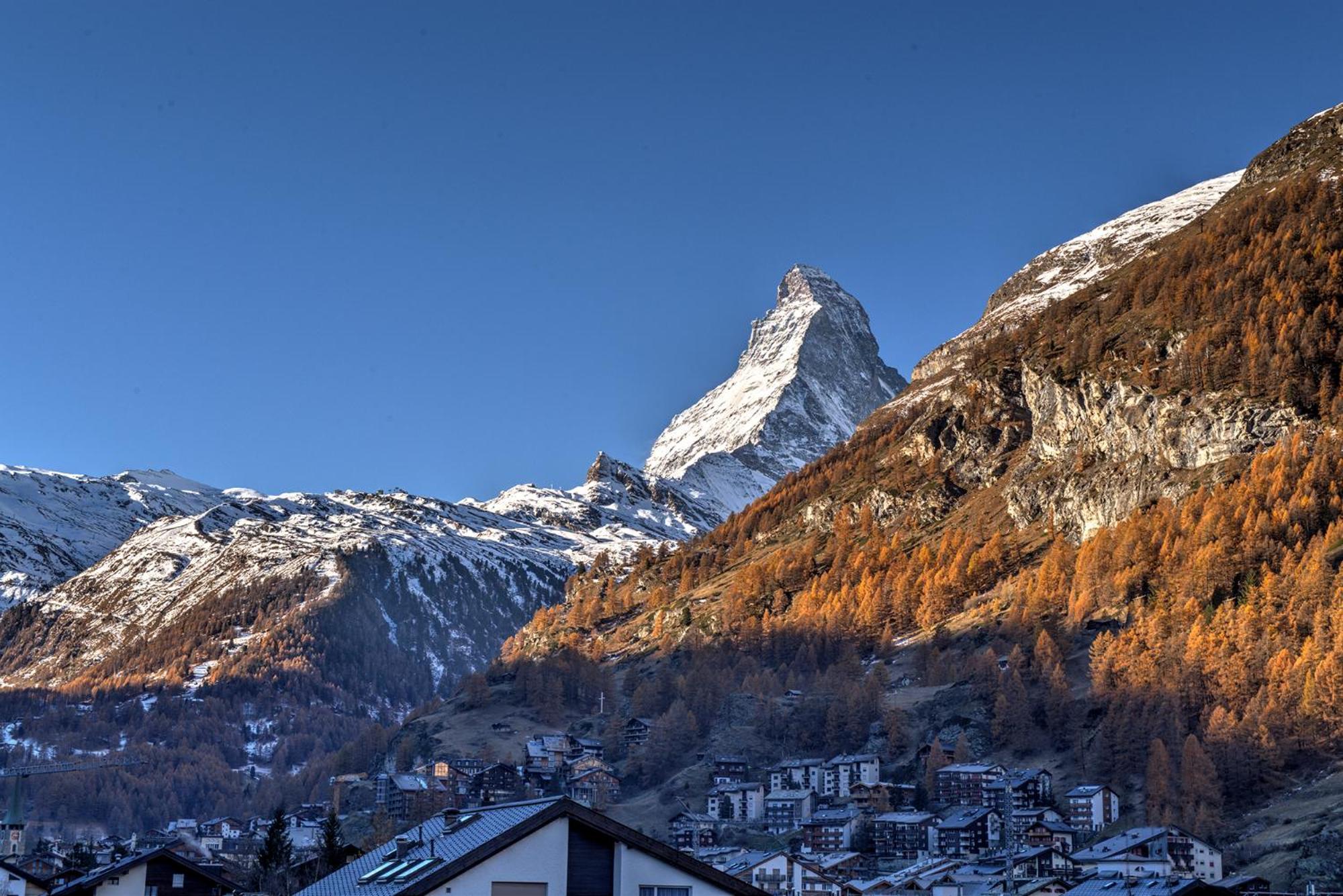 Luxury & By Mountain Exposure * Zermatt