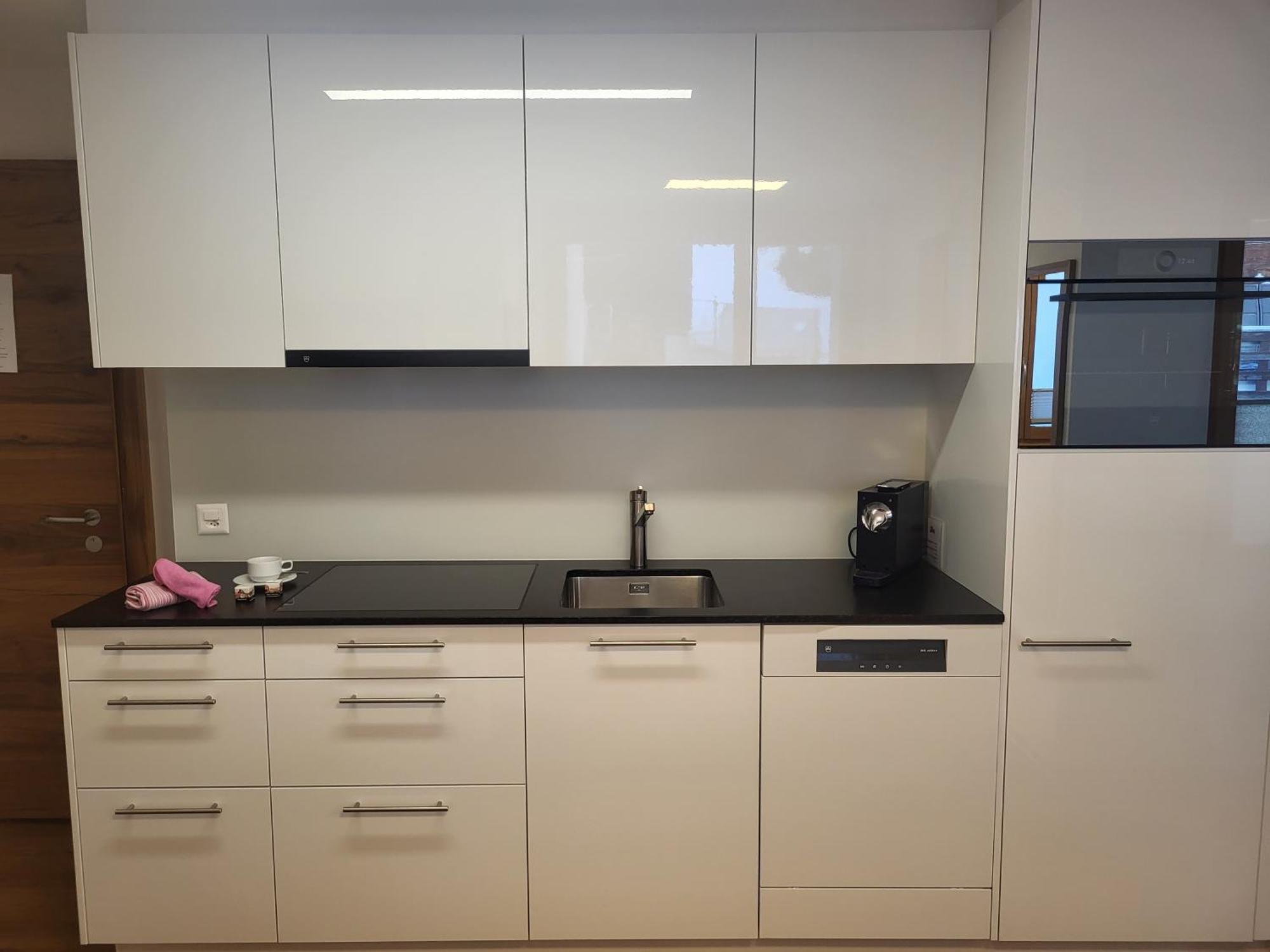 Jolimont Apartment
