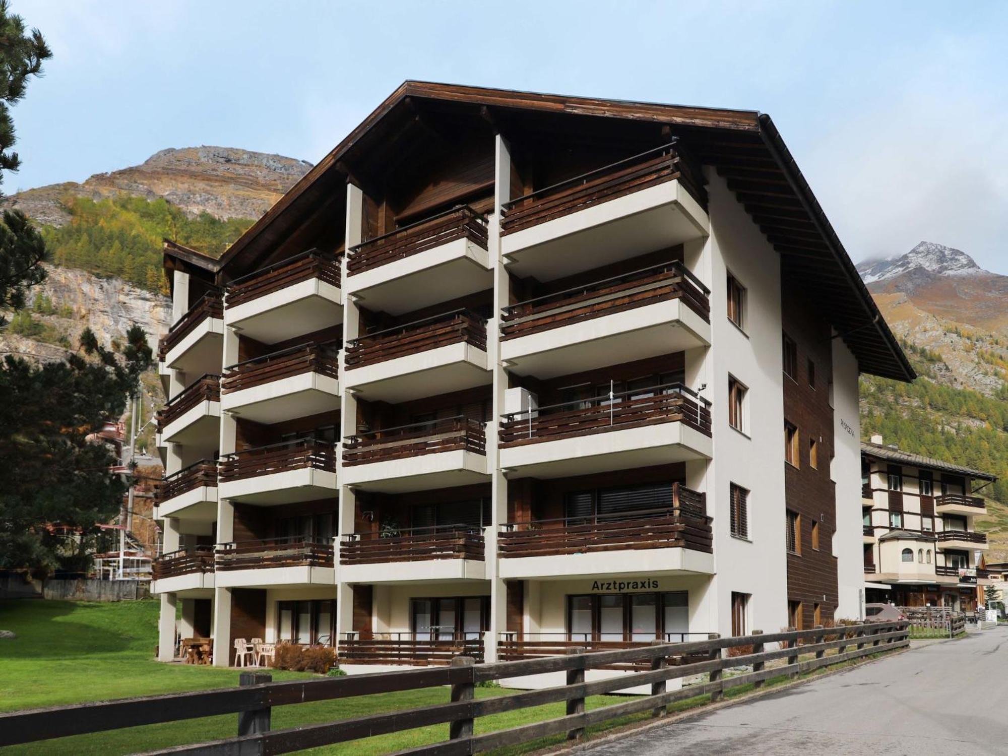 Pasadena-3 By Interhome Zermatt