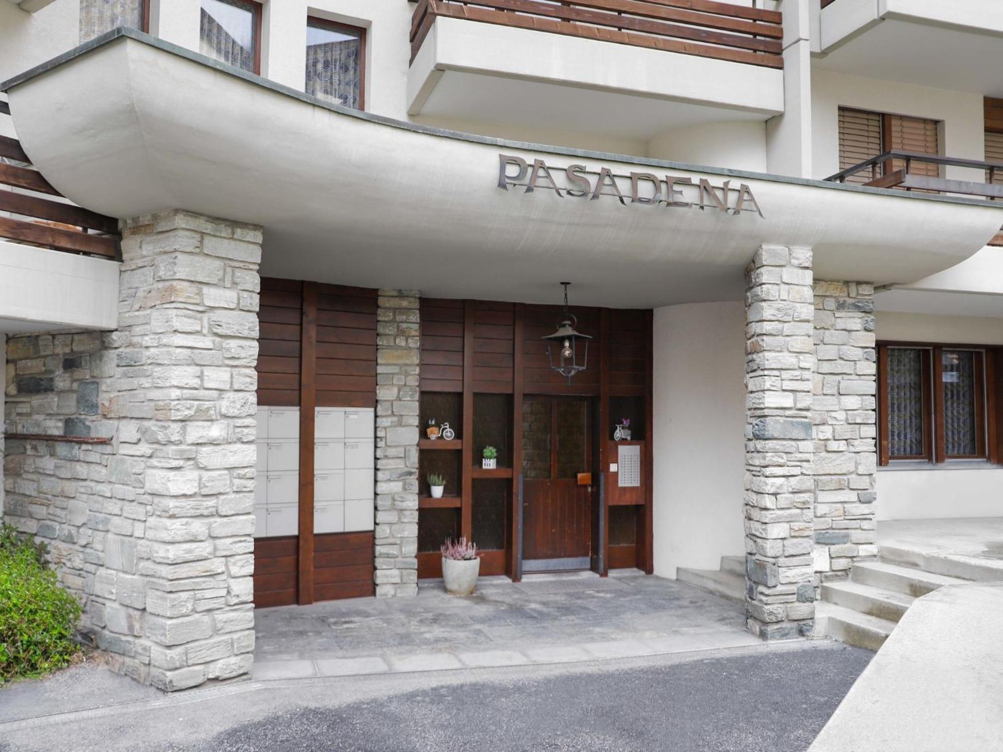 Apartment Pasadena-3 By Interhome