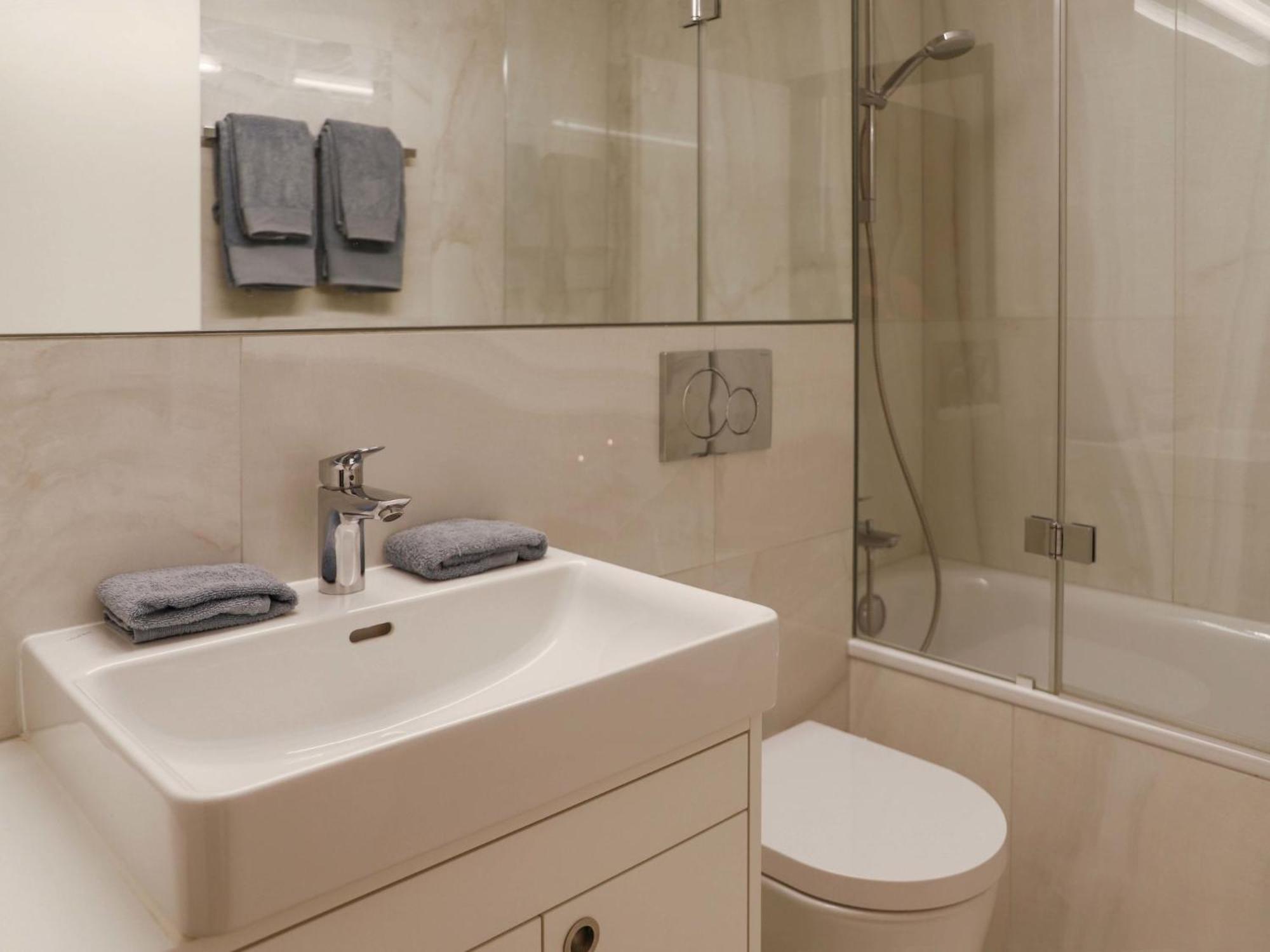 Apartment Pasadena-3 By Interhome