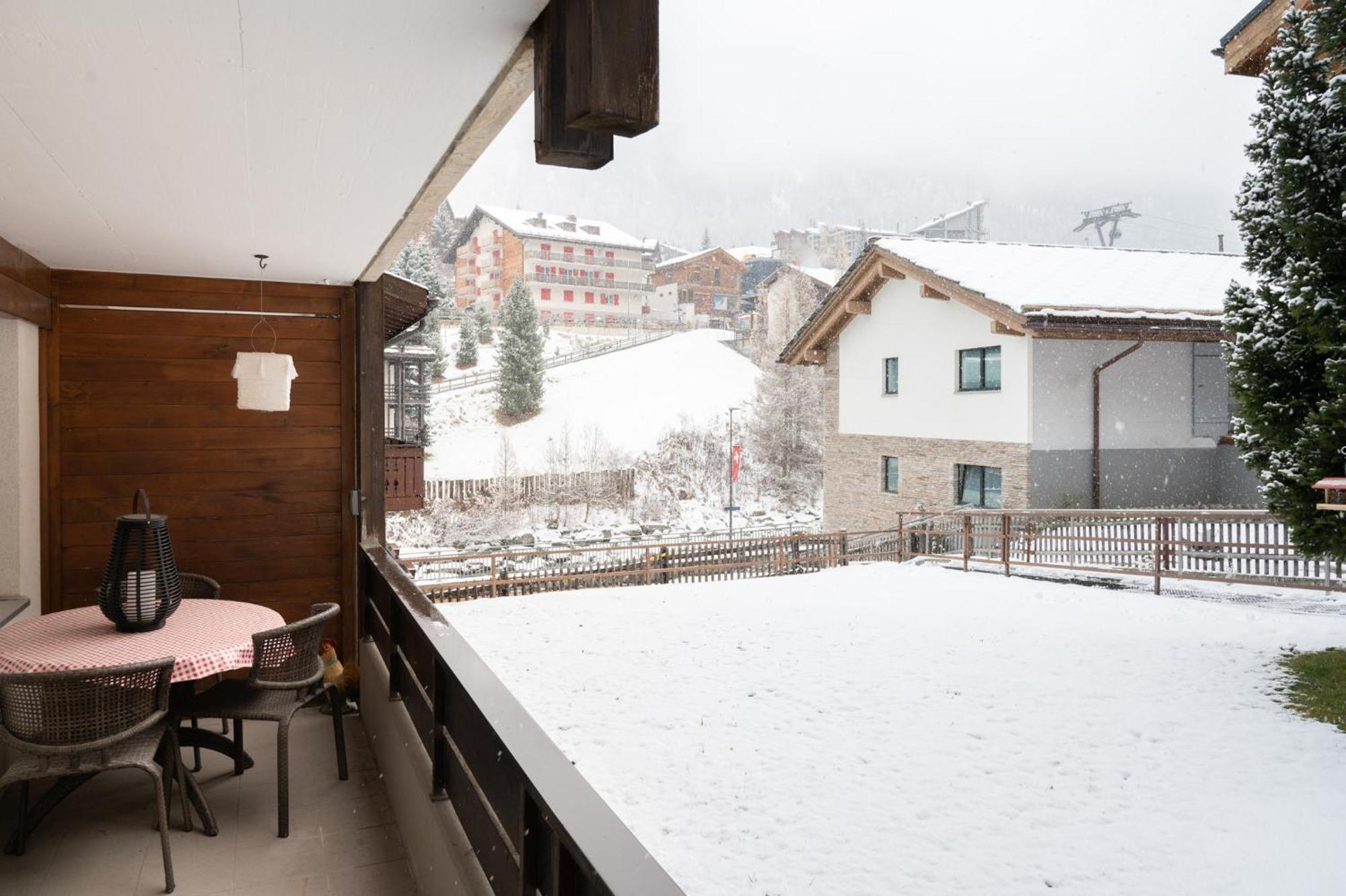 Snowflake-ski In & Out Next To Matterhorn Express Apartment Zermatt