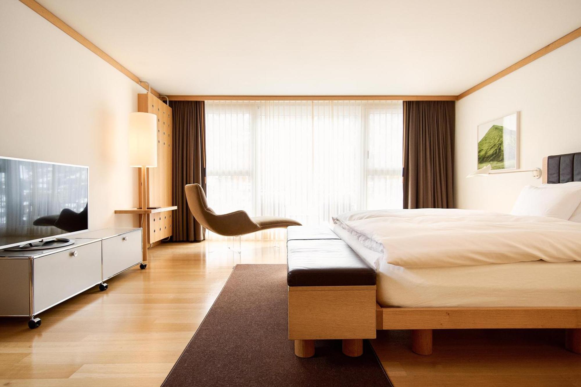 The Omnia Hotel 5*