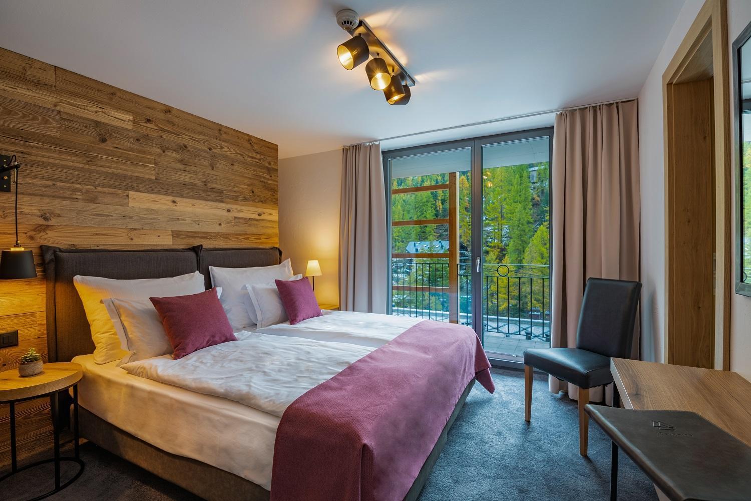 22 Summits Aparthotel