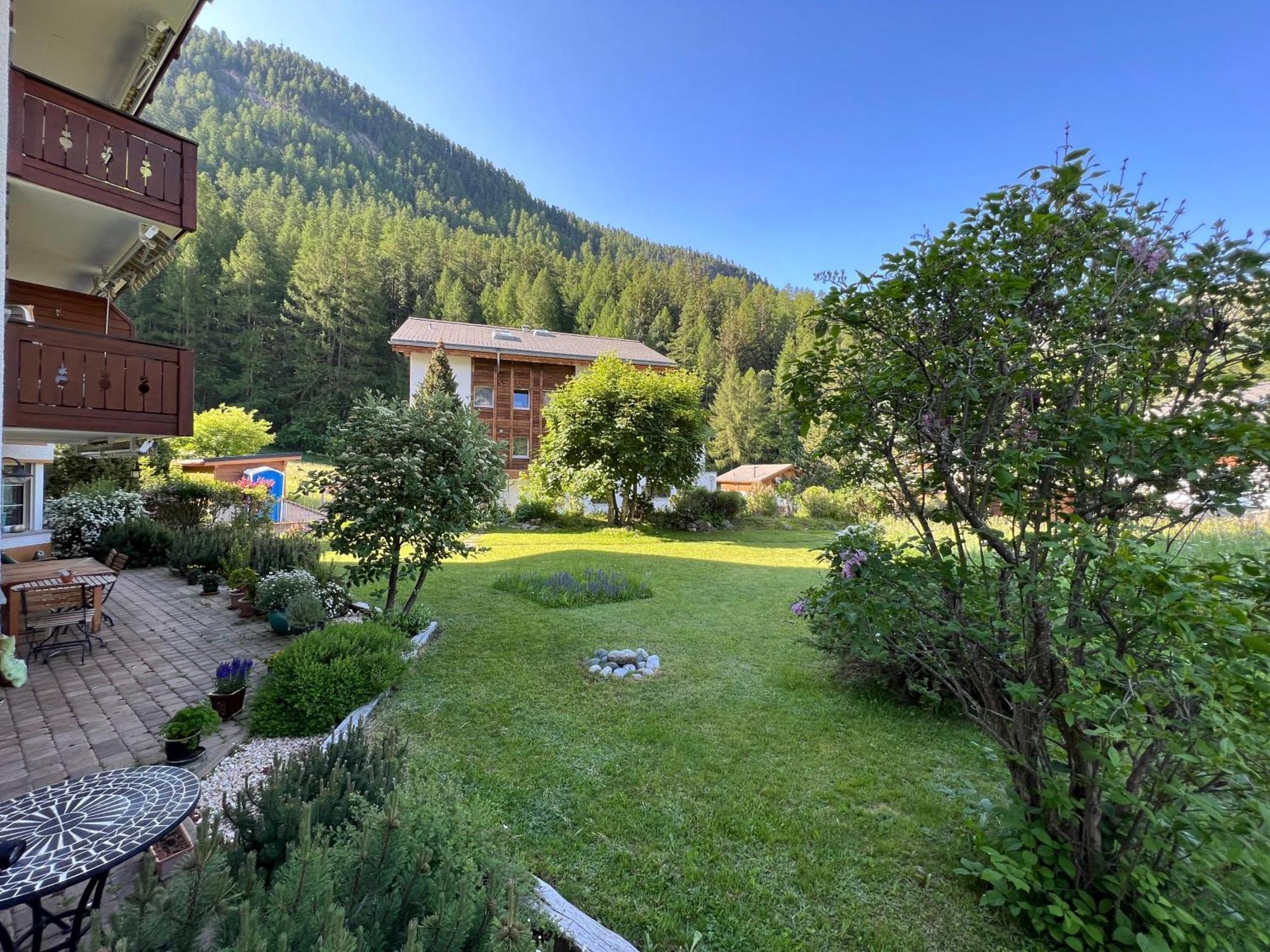 Haus Vira Apartment