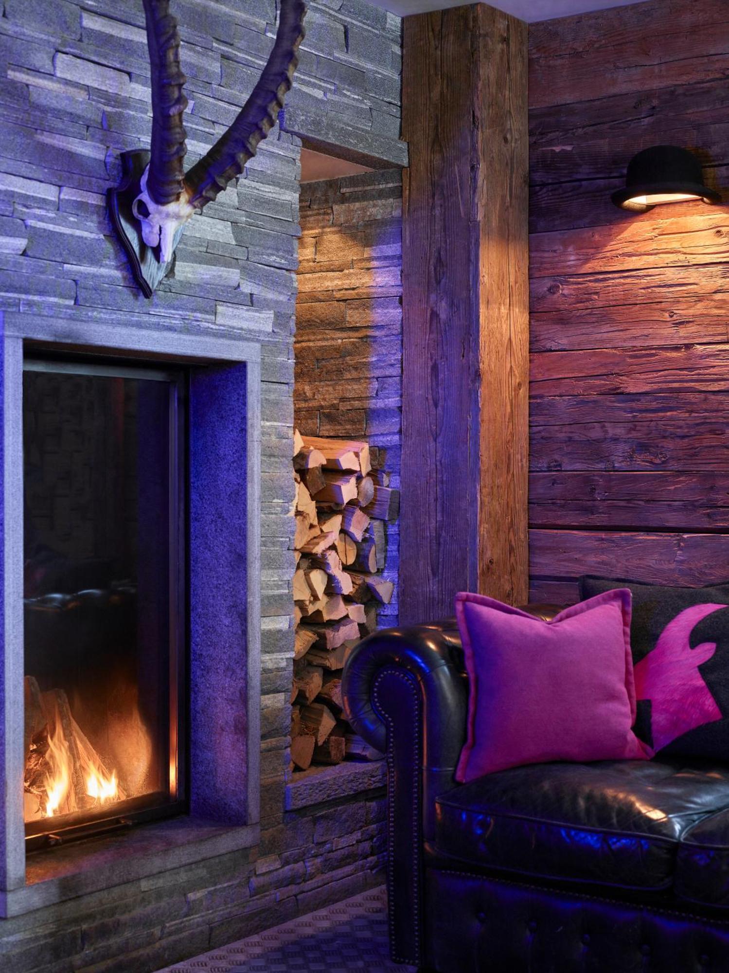 Hotel Firefly Luxury