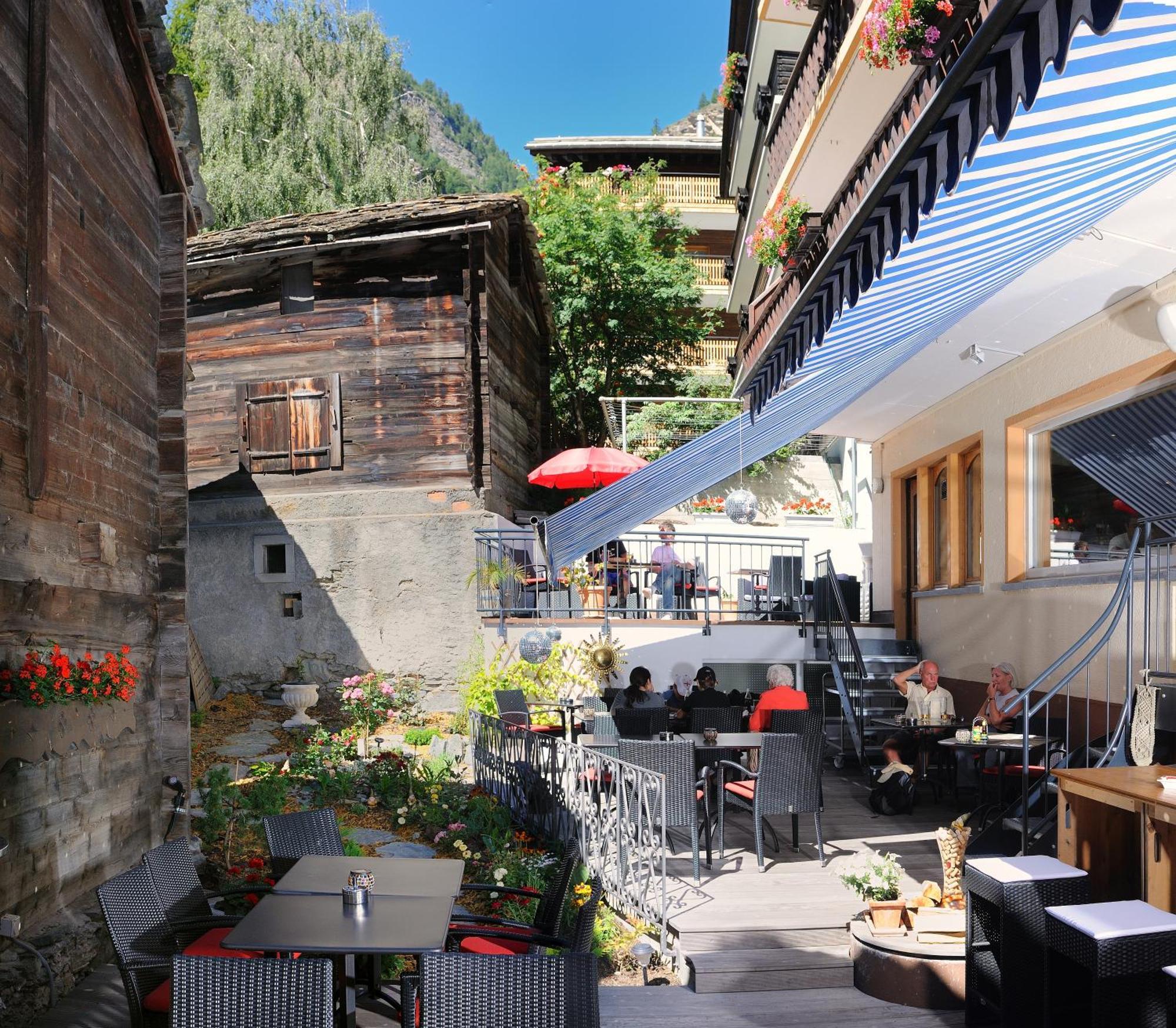 Hotel Excelsior