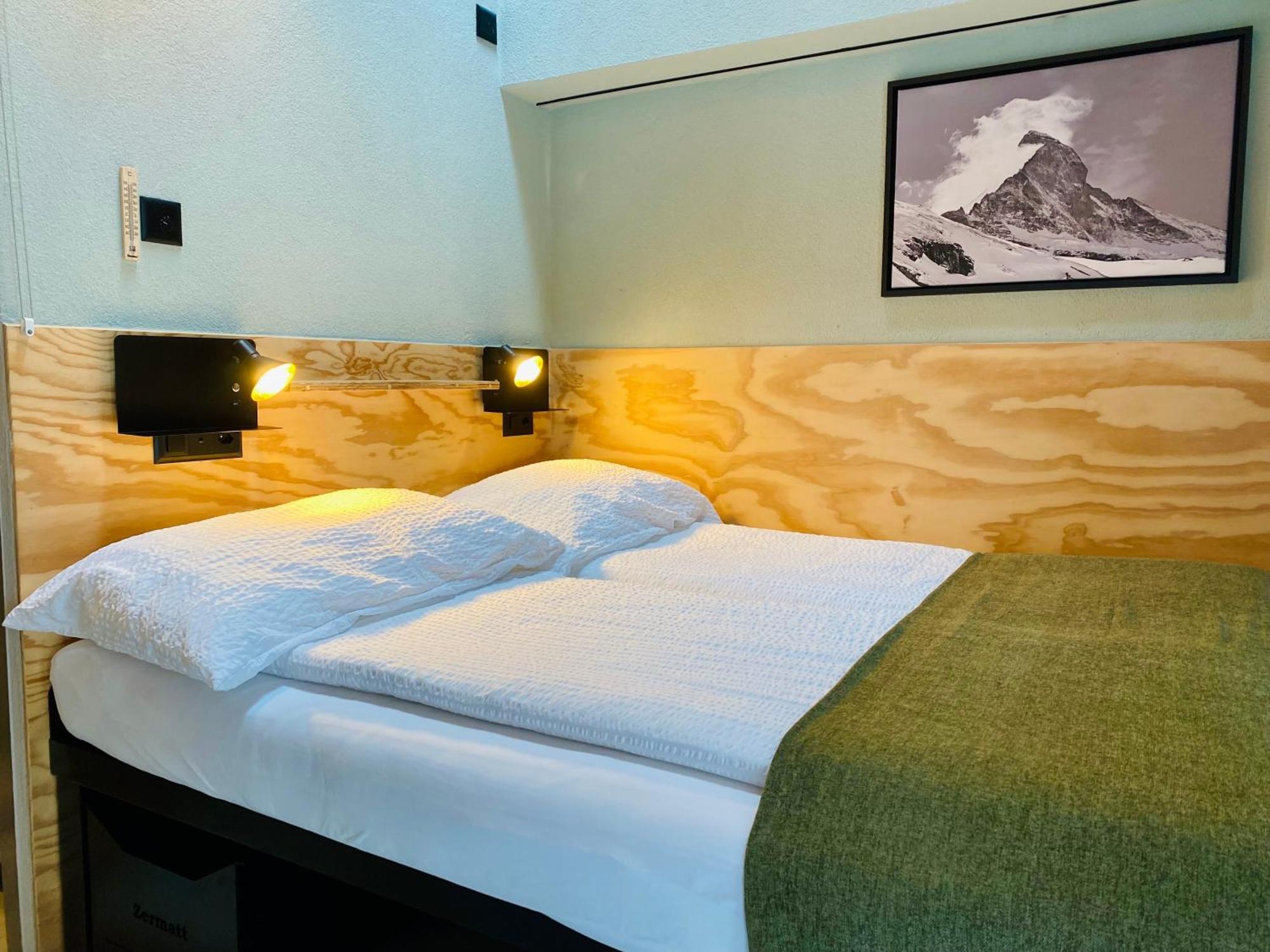Hotel Peaky Riders Self Check-in Zermatt