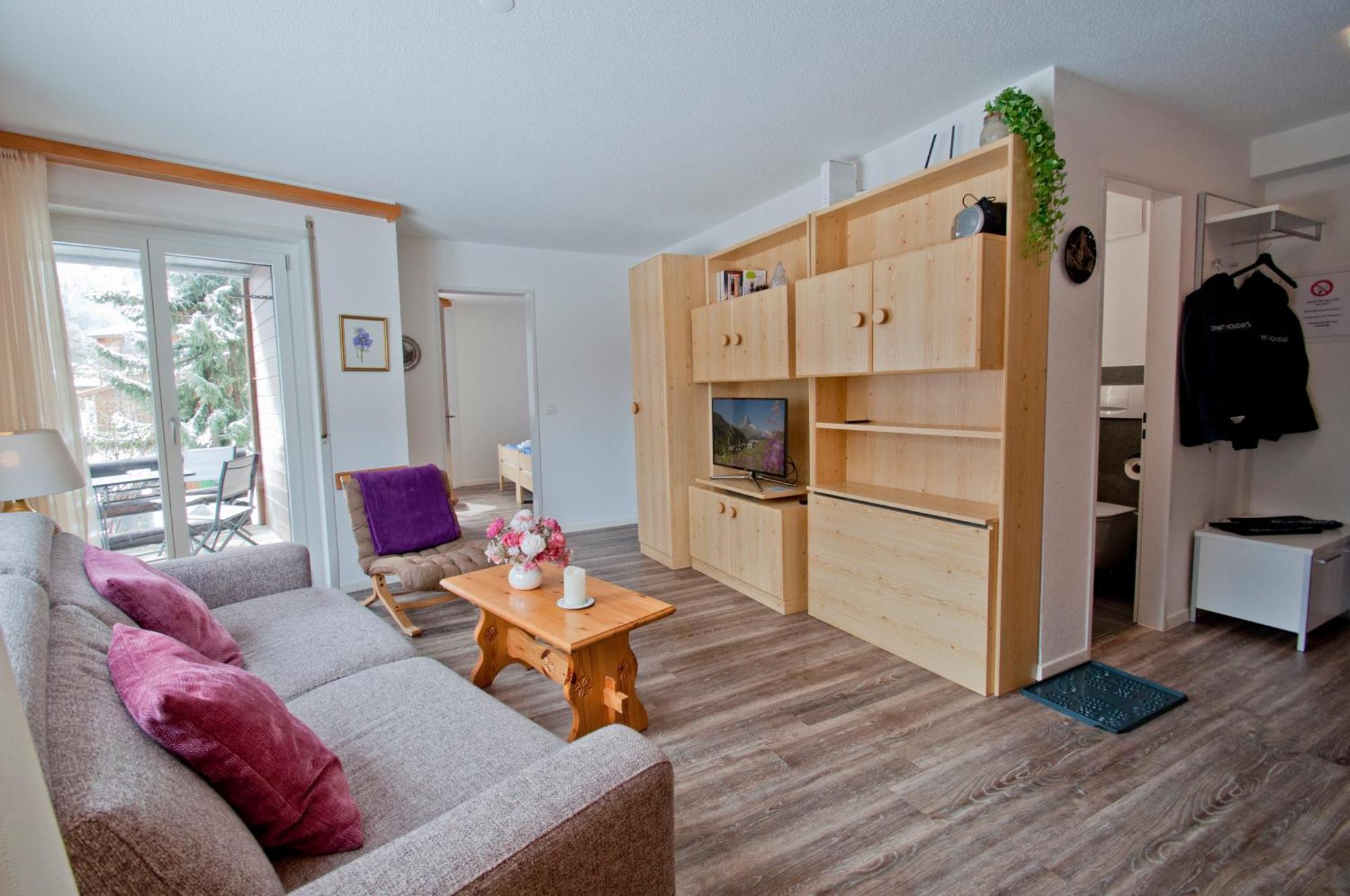 Apartment Haus Bodmen C, Anemone *