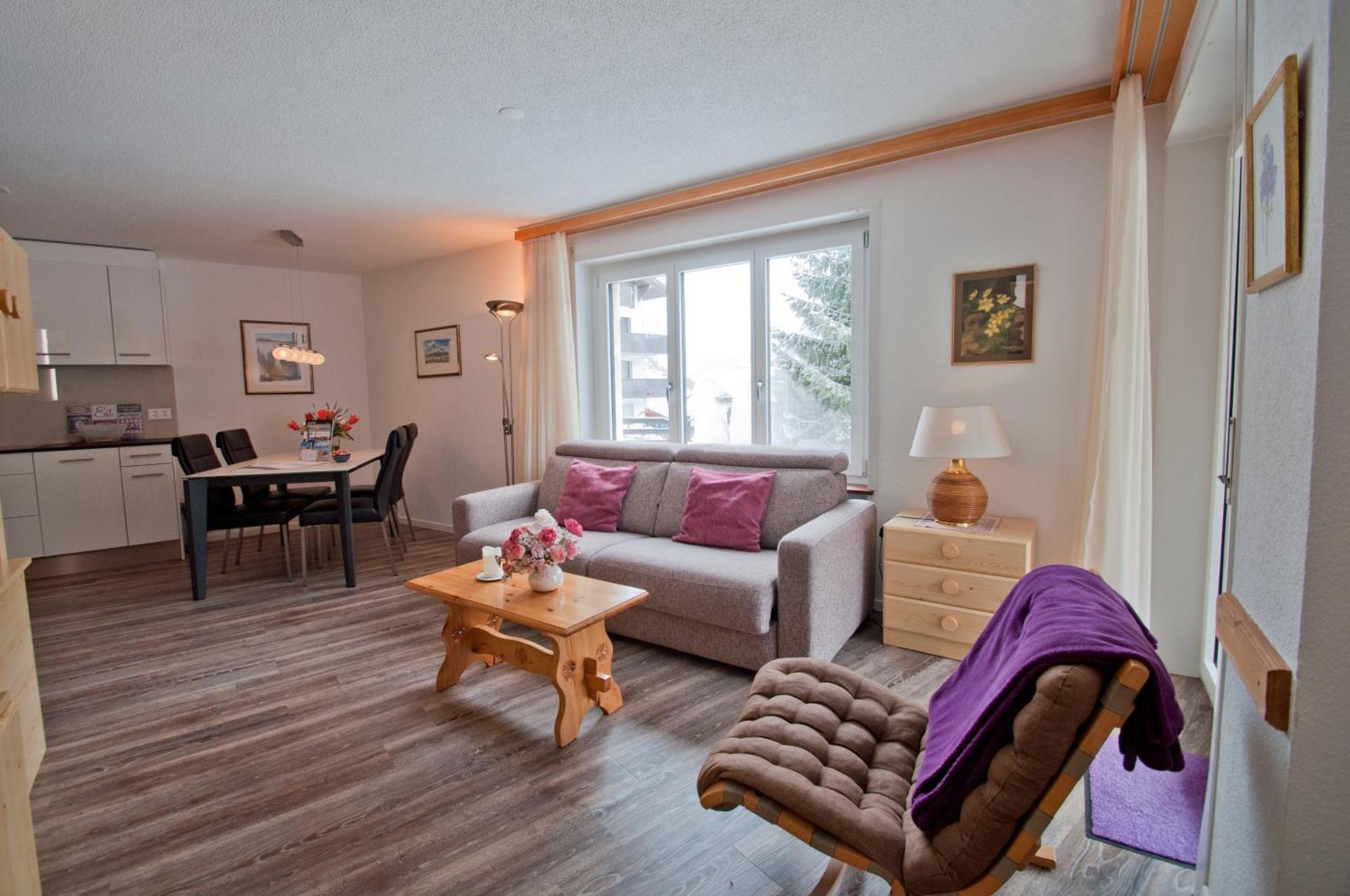 Apartment Haus Bodmen C, Anemone *